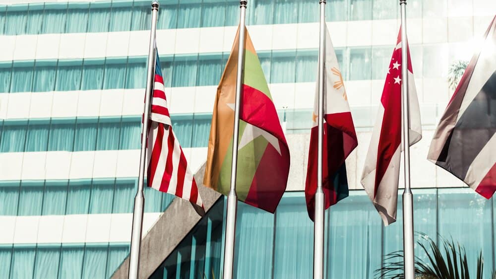 You Should Plan to Internationalize Your Life Now